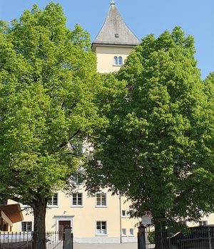 LOZZI MUSEUM 1 Eingang aussen pdf